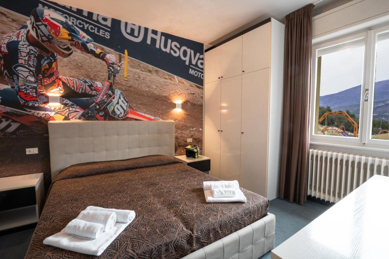 Hotel Ciclamino Pietramurata Εξωτερικό φωτογραφία
